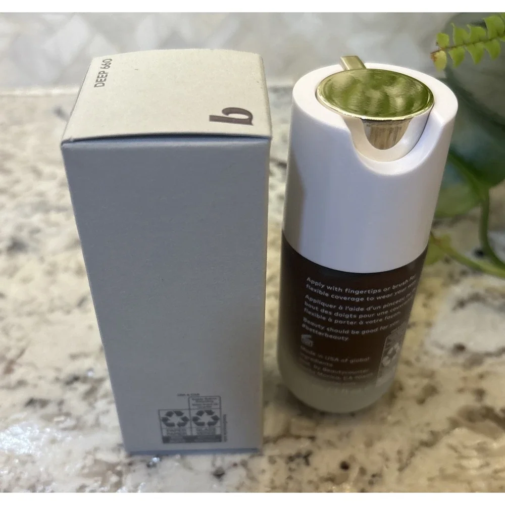 BNIB BEAUTYCOUNTER Skin Twin‎ Featherweight Foundation 1 fl oz Each Deep 660